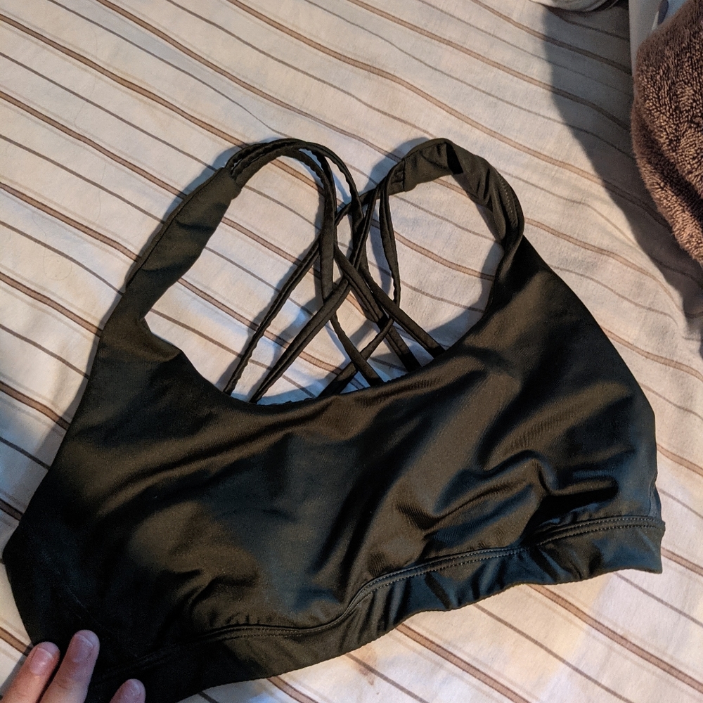 Sports bra